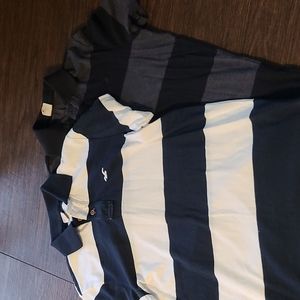 4/$20     2 Mens Hollister shirts